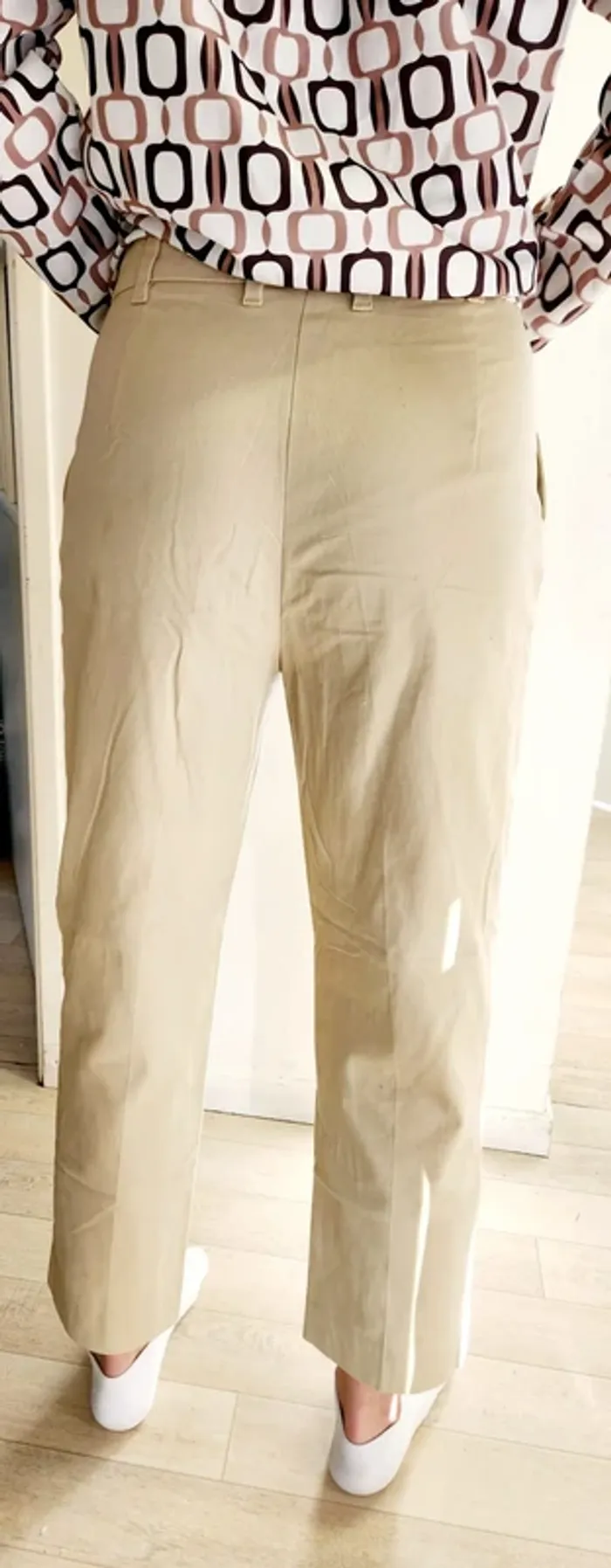 Chino beige slim – Primark – Taille 38 (UK 10/US 4) - photo numéro 2