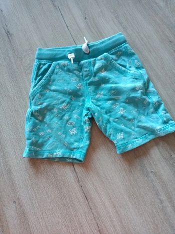31. Short 4ans 104