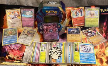 Lot carte Pokémon avec boîte 