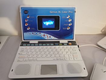 ORDINATEUR VTECH GENIUS XL COLOR PRO