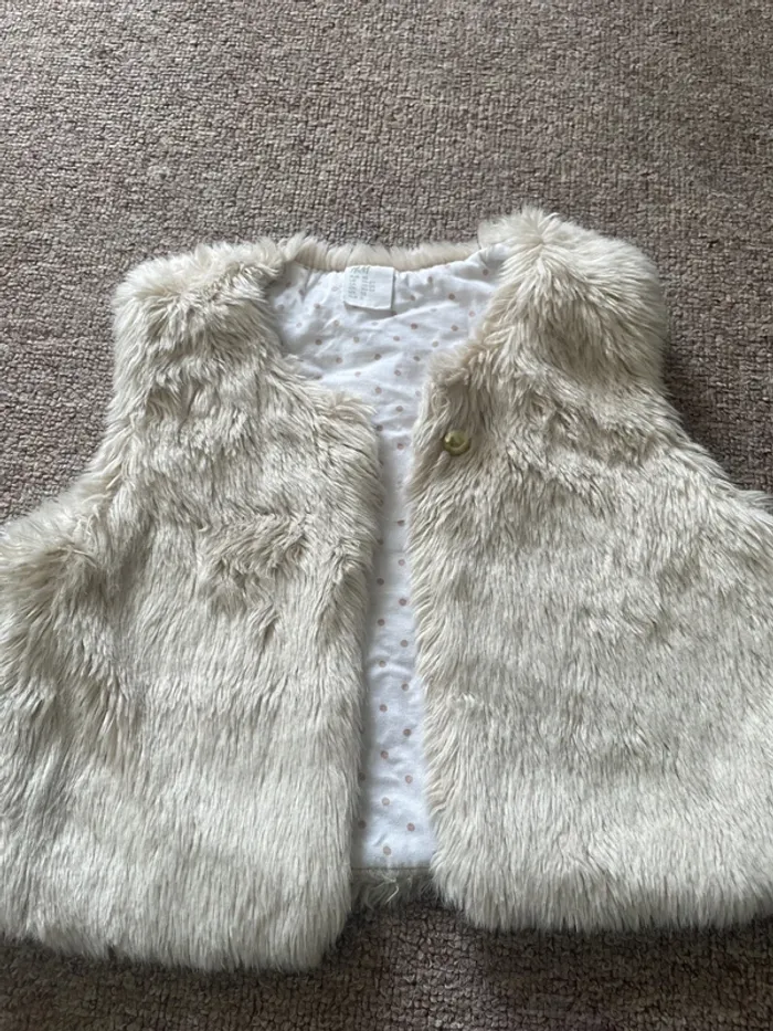 Veste sans manches 92 cm