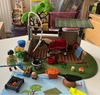 Playmobil Box de soin pour chevaux 5225