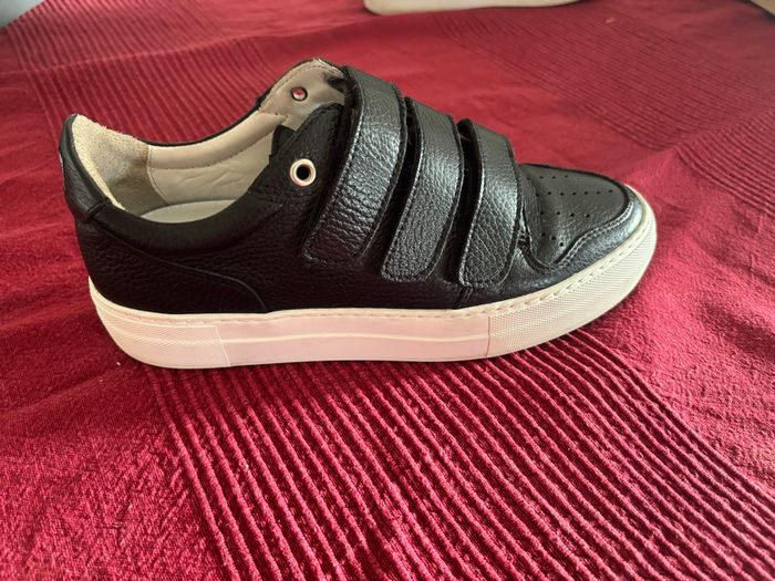 Baskets AMI cuir 39 excellent état # - photo numéro 3