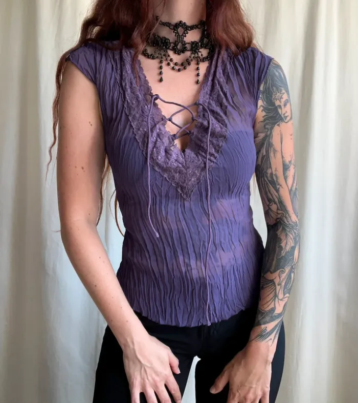 Top vintage mesh lacets matière froissée Whimsigoth Whimsy vintage 90s - Taille S/M - photo numéro 4