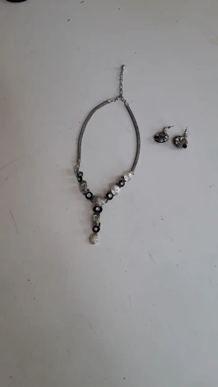 Parure collier