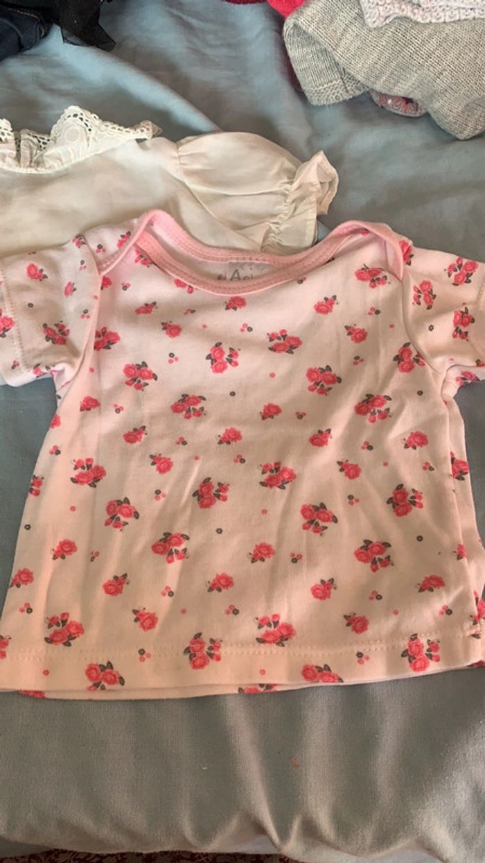 Lot 6 hauts manches courtes - photo numéro 7