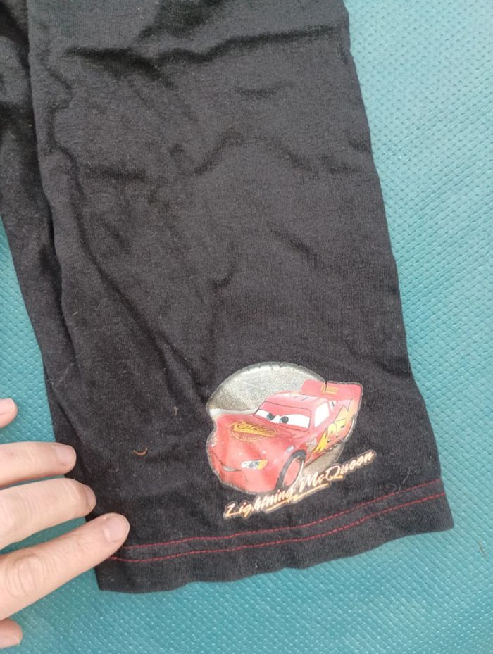 Pyjama Cars taille 1 - 2 ans en très bon état - photo numéro 3