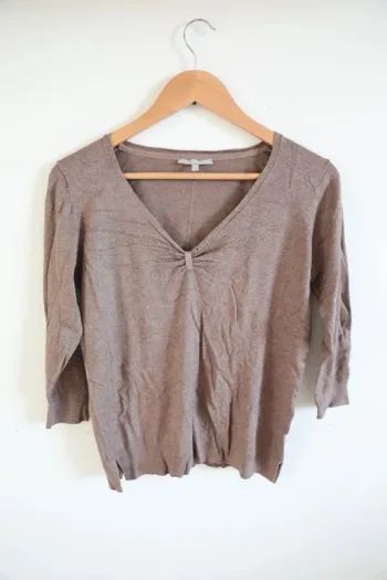 C41 pull marron Etam L