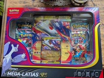 Coffret méga Latias pokemon