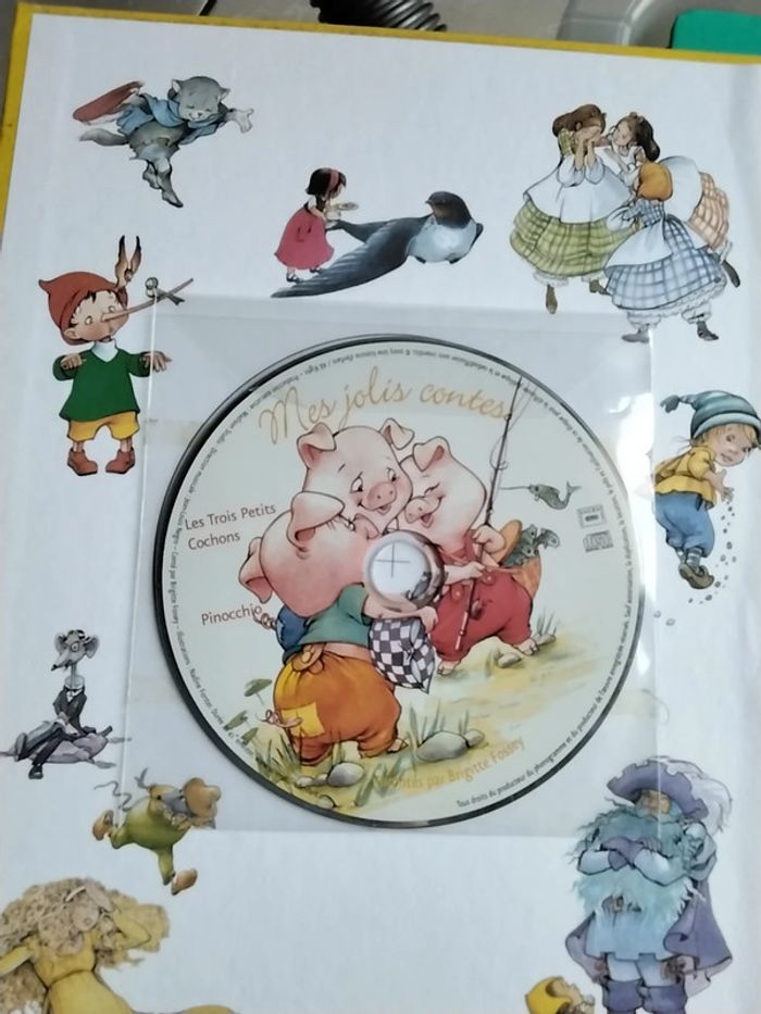 Livre avec cd les 3 petit cochon et pinocchio - photo numéro 2