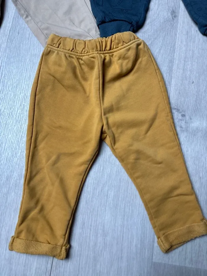 Lot 3 pantalons - photo numéro 2