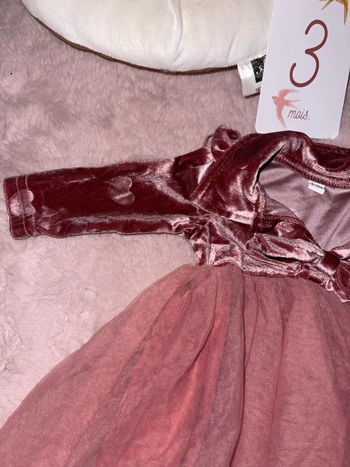 Magnifique robe 3-6m - photo numéro 2