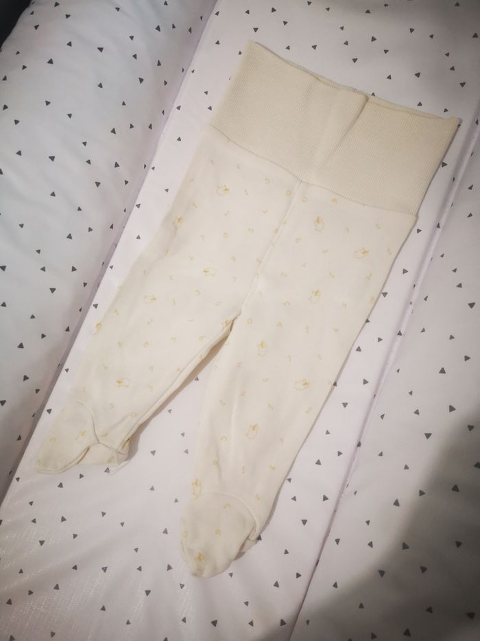 Lot pantalon 1 mois - photo numéro 2