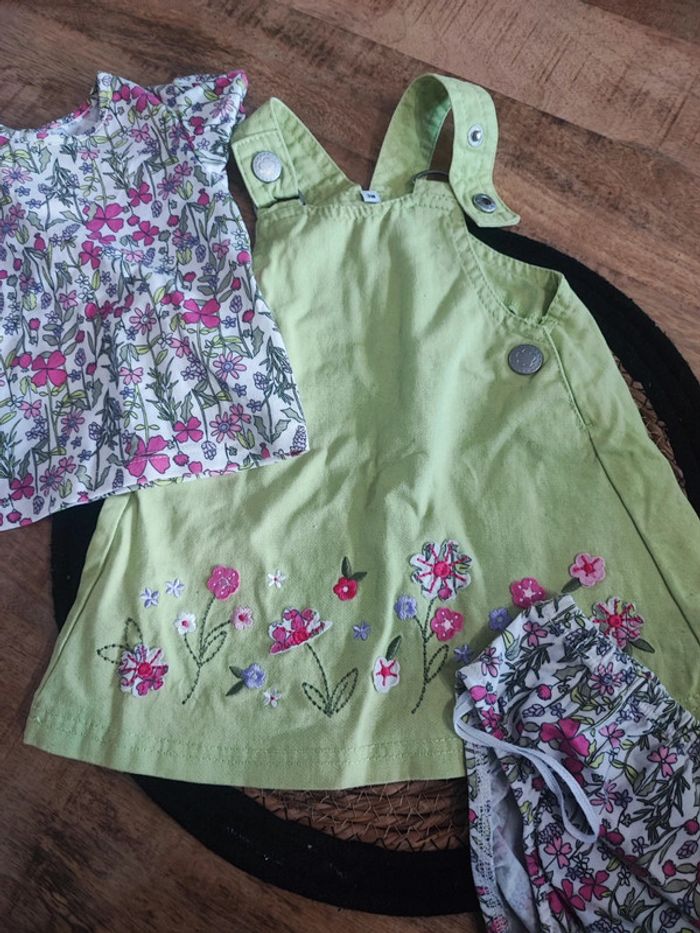 Ensemble fille 3 mois - photo numéro 2