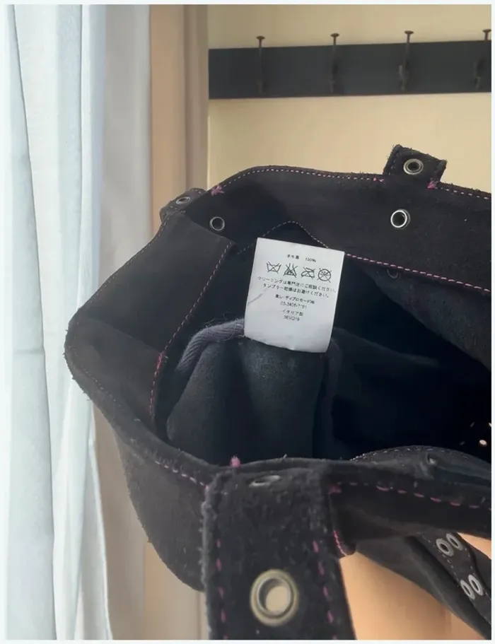 Sac Vanessa Bruno cuir retourné très bon état - photo numéro 8