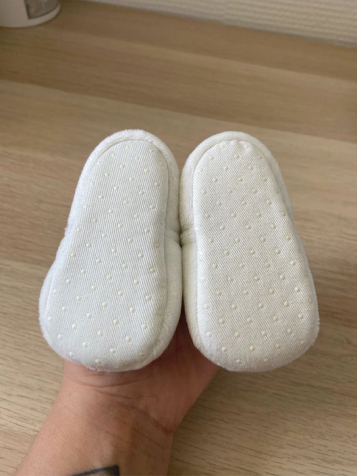 Chaussons bébé - photo numéro 3