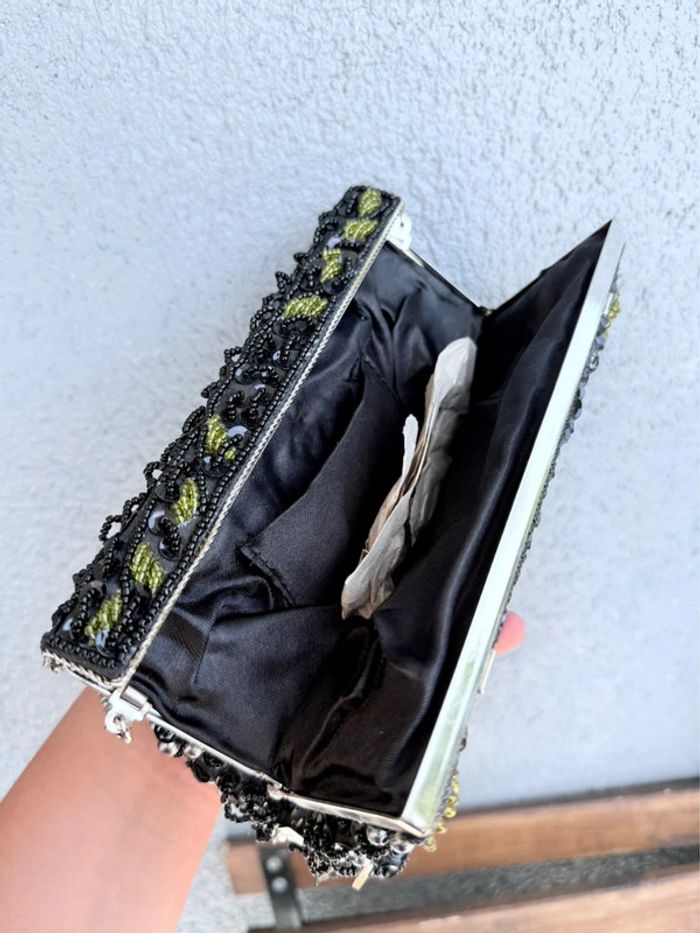 Pochette entièrement perlée - photo numéro 2