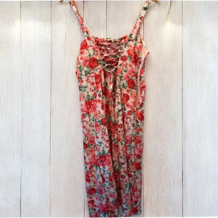 Robe longue fendue fleurie 🌸 style romantique chic / tendance été 2025 - photo numéro 4