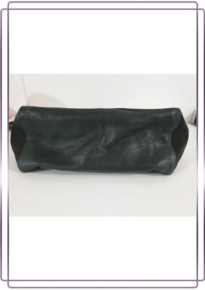 Sac porté épaule Fabienne Chapot, bon état mais le cuir est un peu décoloré, 35x27cm - photo numéro 5
