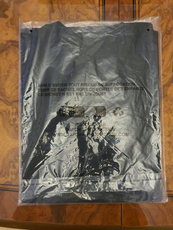 Lot Neuf et Scellé T-shirt taille S/M Tanjiro + Nezuko Demon Slayer x KFC - photo numéro 8