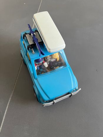 Playmobil family fun 9281 4x4 avec coffre de toit 