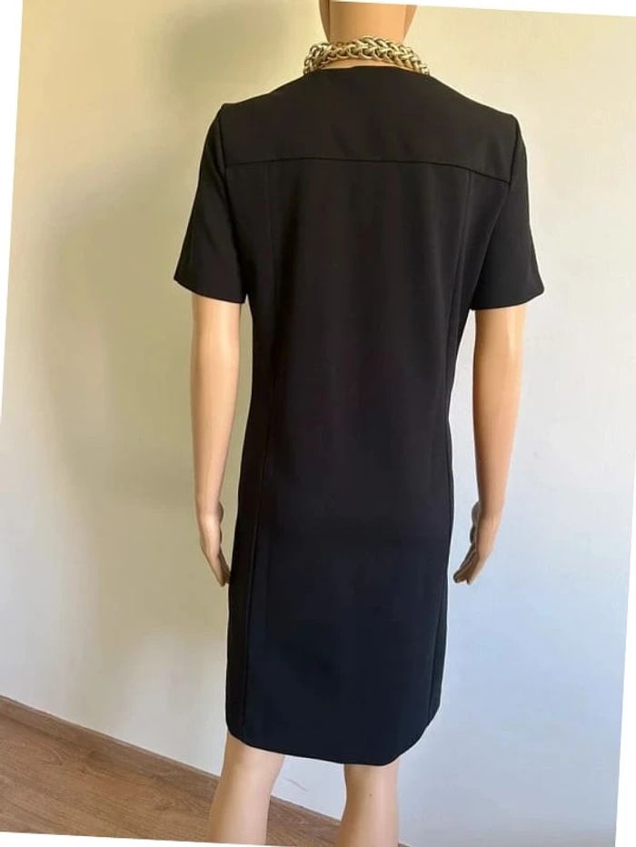 Robe noire à manches courtes WE taille S jamais portée - photo numéro 7