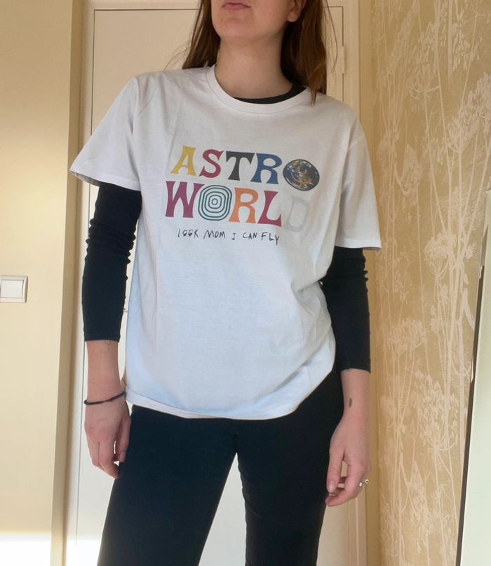 Tee shirt imprimé astroworld travis scott - photo numéro 3