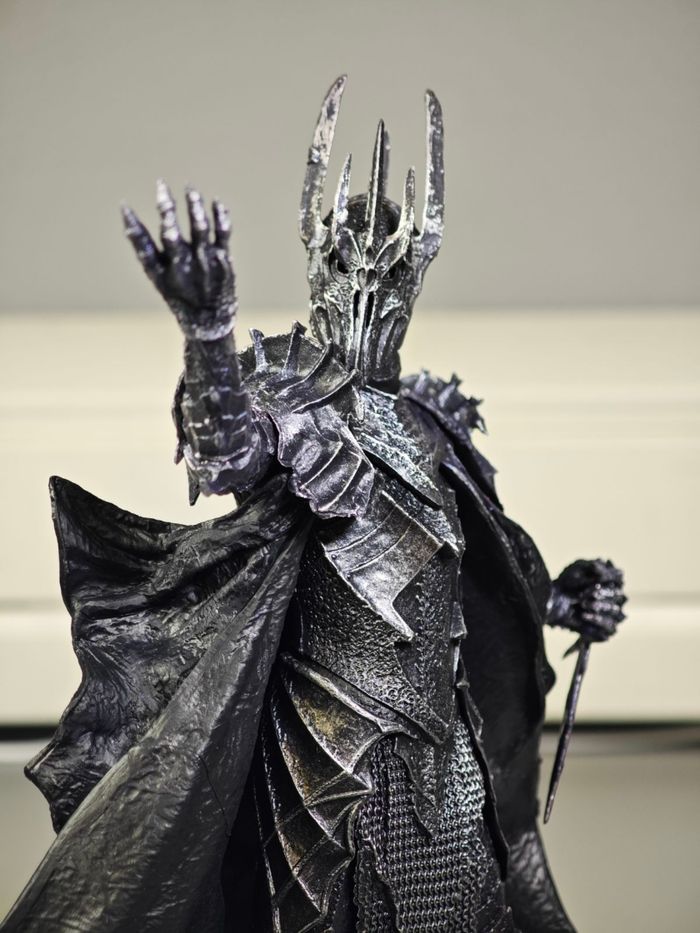 Figurine The Lord of the rings :Sauron 20cm Neuve en boite - photo numéro 3