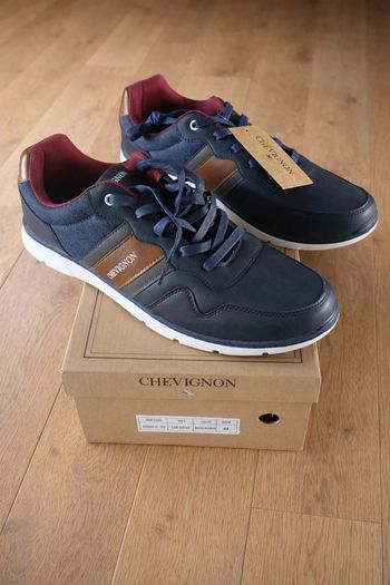 👟 Baskets CHEVIGNON – Taille 44 – Neuves avec boîte