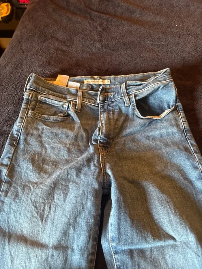 Jean Levis 720, taille 27 - photo numéro 2