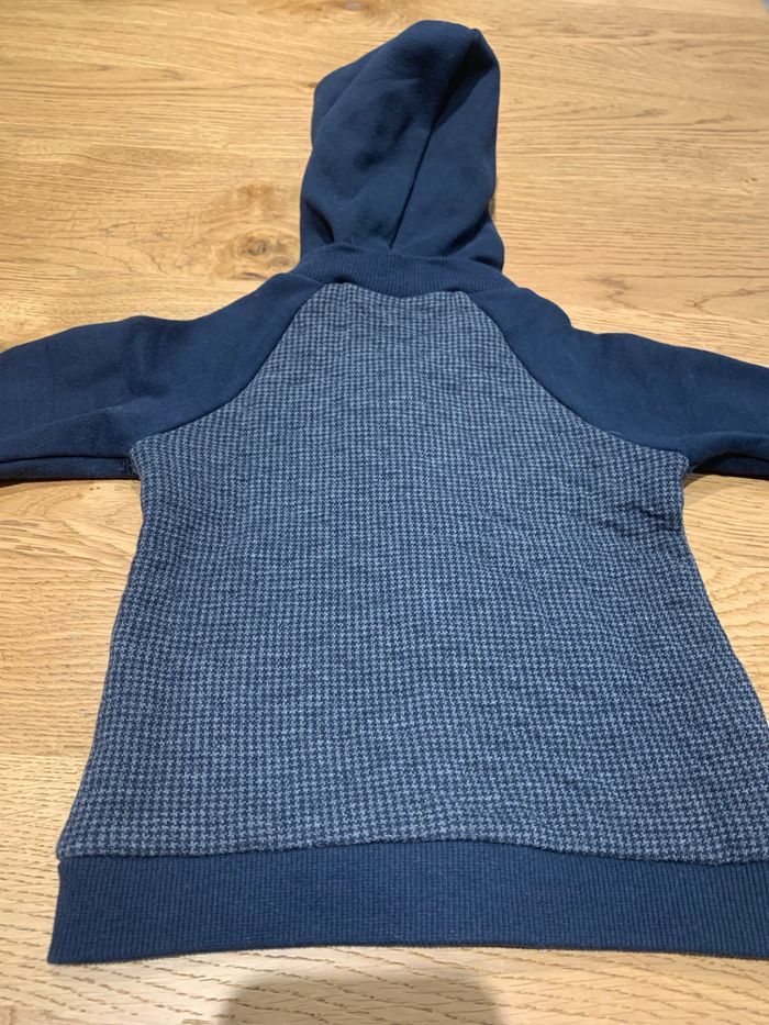 Veste à capuche - photo numéro 2