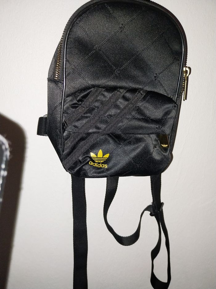 Sac adidas neuf - photo numéro 2