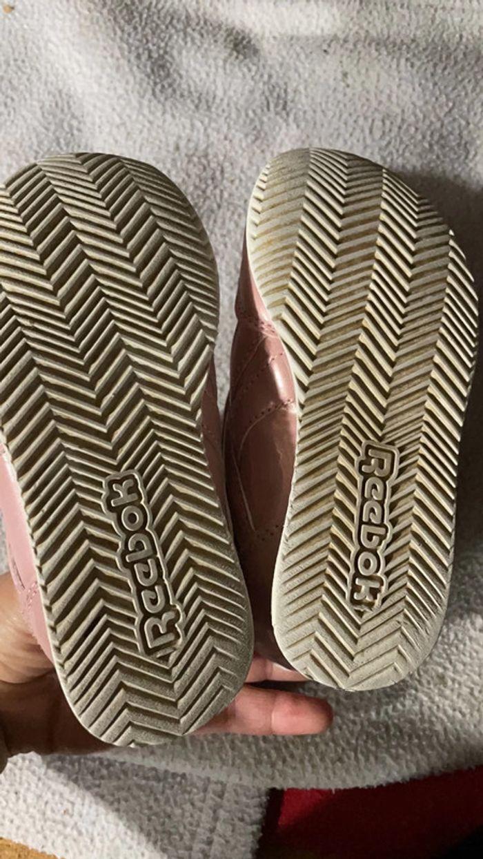 Baskets Reebook rose pointure 26 - photo numéro 4