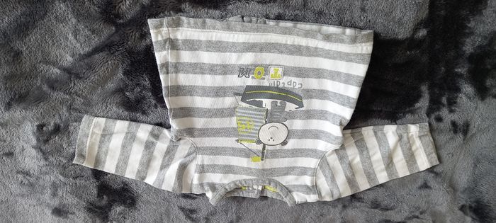 1 tee-shirt manches longues - photo numéro 3