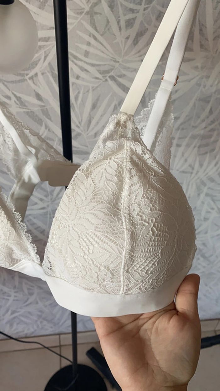 Soutien gorge - photo numéro 2