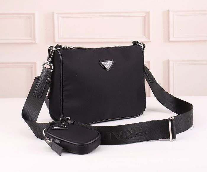 Prada 167019 - photo numéro 2