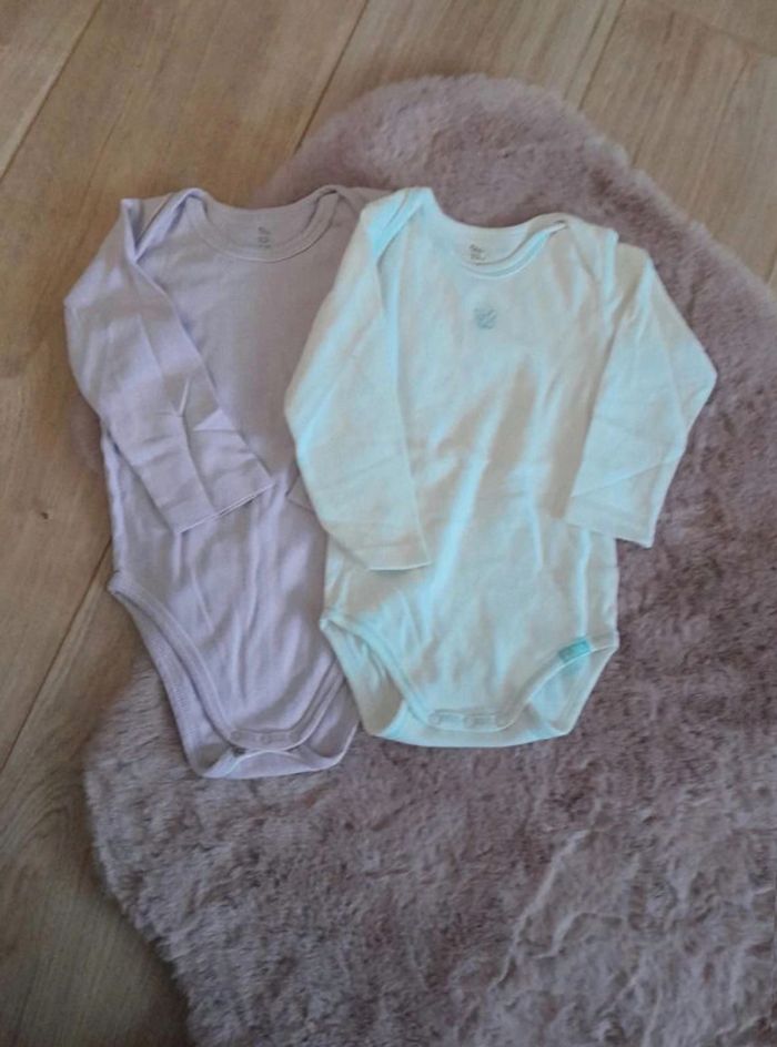 Lot manches longues maillot de corps blouse 2 ans 23 mois - photo numéro 7