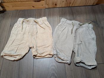 Lot de 2 shorts garçon 3 ans bon état orchestra
