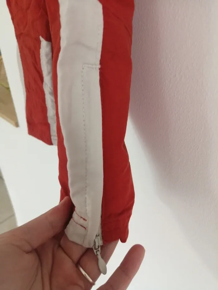 Jogging Nike rouge et beige - photo numéro 4