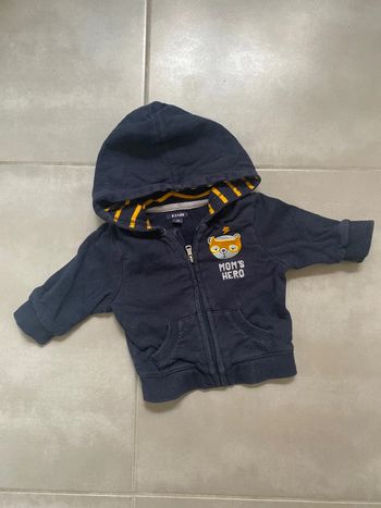 Petit gilet capuche Kiabi