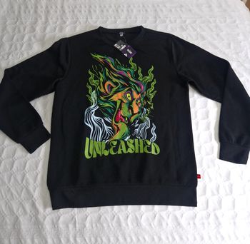 Pull mixte  , Disney  , vilain  , scar , le roi lion  , taille XL