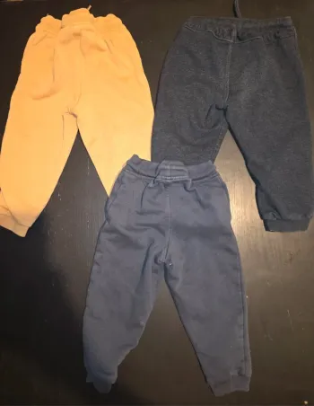 Lot de 3 pantalons 23 mois