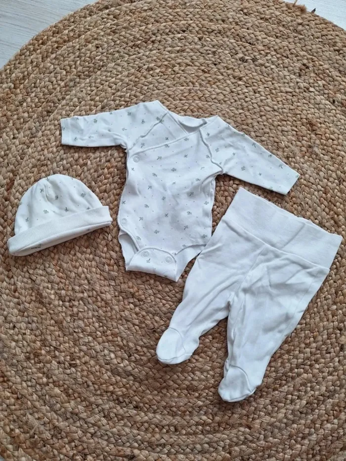 Ensemble 3 pièces naissance Kiabi