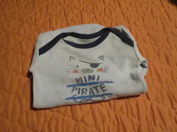 bodies garçon taille 3 mois