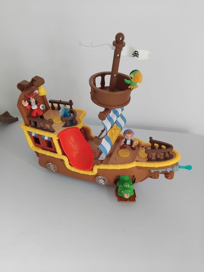 BATEAU PIRATE JACK et ILE JAKE - photo numéro 2