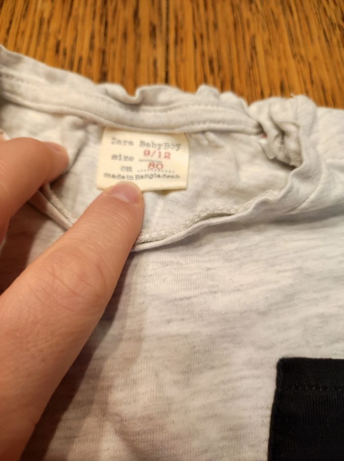 T-shirt Zara 9/12mois - photo numéro 2