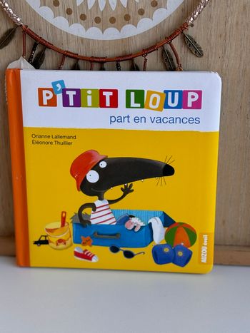 Livre p’tit loup part en vacances 