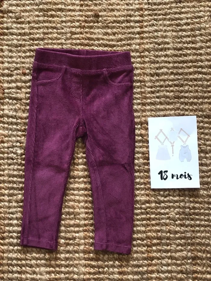 Legging en velours côtelé violet