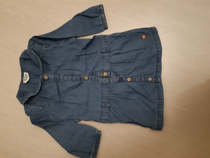 Robe tape à l'oeil