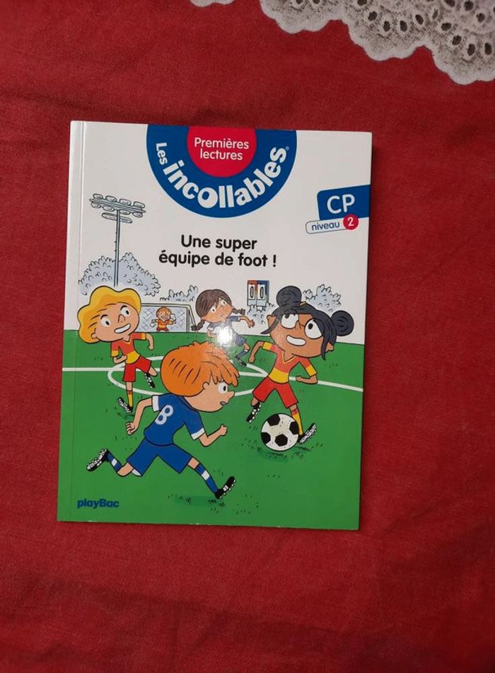 Livre premières lectures Les incollables Football